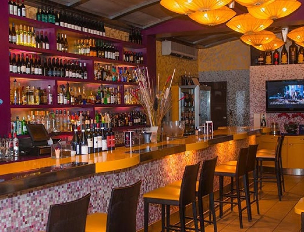 Pizza House Restaurant, Pizza House Shelly Bay Bermuda