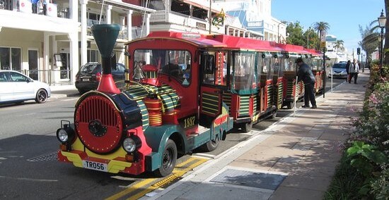 the-bermuda-train-company-e1513363801931